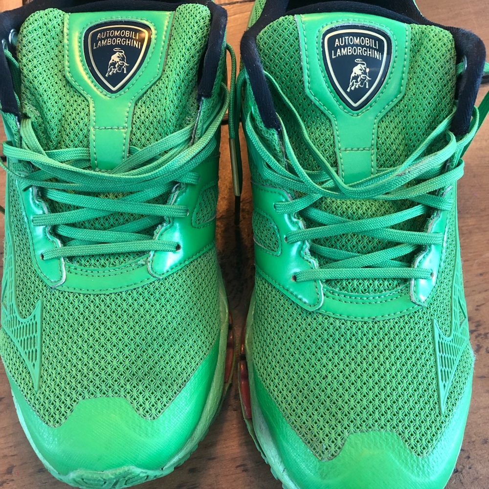 Mizuno Lamborghini edition running sneakers